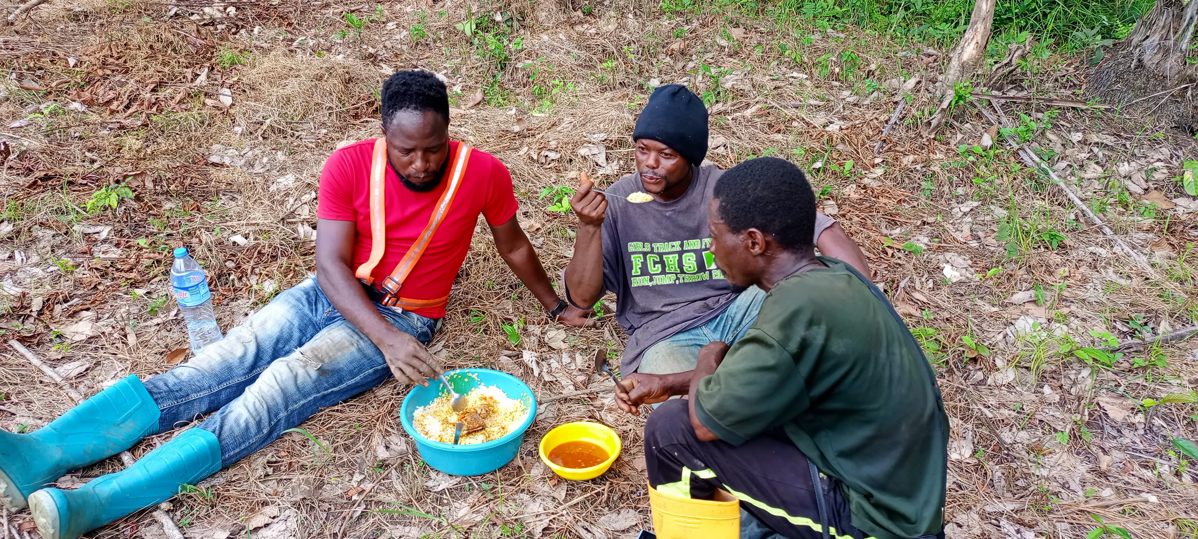 AgroLite impact story: Building Communities — farmers and community members in Liberia